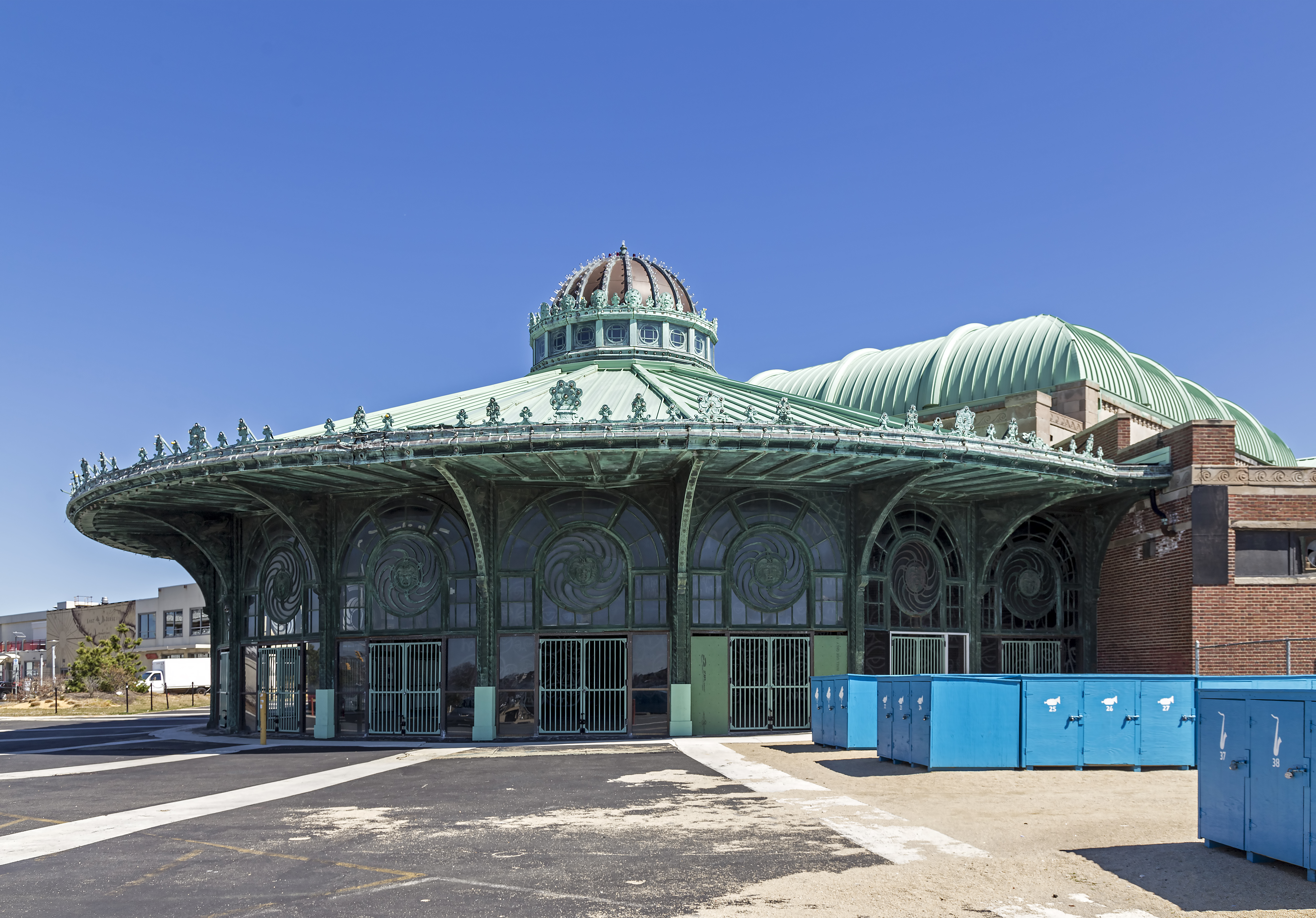 Carousel House